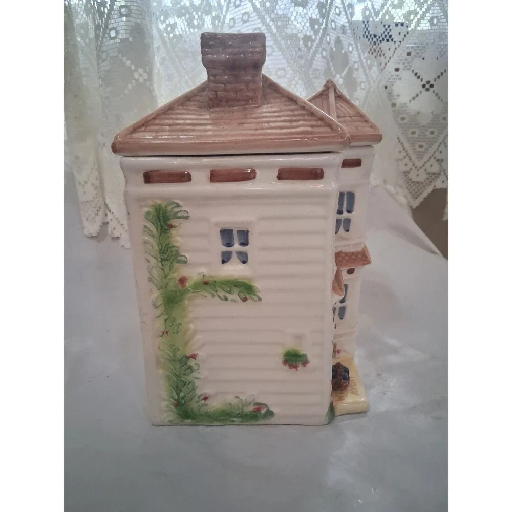Vintage Avon Townhouse Ceramic Cookie Jar Victorian Cottage House Canister 1989